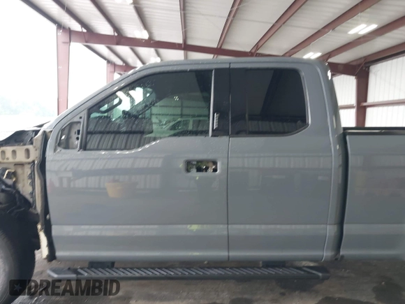 2020 Ford F-150 XL with VIN 1FTEX1EP4LKD30634, listed as a IAAI auction lot 42385201 with 82,172 mi miles and . Bid and sale history available at DreamBid. Image 15.