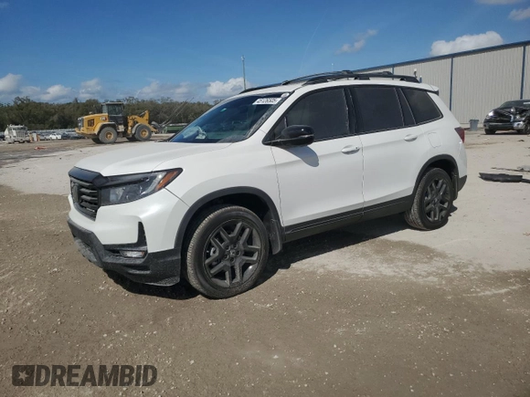 2025 Honda Passport Black Edition с VIN 5FNYF8H82SB008082, выставлен на аукционе Copart как лот 49929005 с пробегом 3 295 миль миль и Списание • Salvage title. История ставок и продаж доступна на DreamBid. Изображение 1.