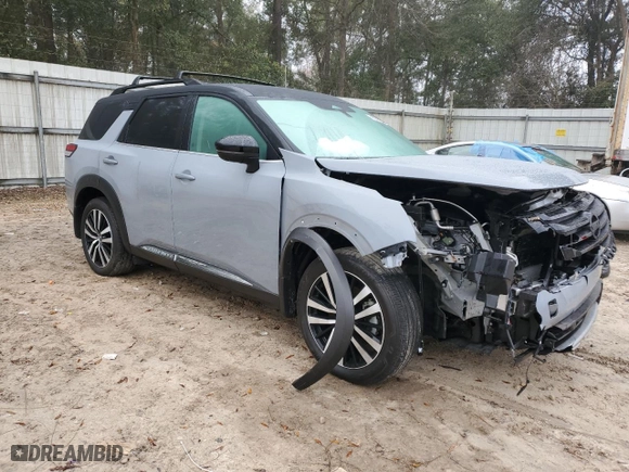 2024 Nissan Pathfinder Platinum with VIN 5N1DR3DH6RC259379, listed as a Copart auction lot 43399045 with 19,750 mi miles and Salvage Title. Bid and sale history available at carsss.com. Image 4.