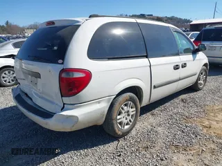 2005 Dodge Caravan SE with VIN 1D4GP24R25B189280, listed as a IAAI auction lot 41683042 with 222,537 mi miles and . Bid and sale history available at carsss.com. Image 4.