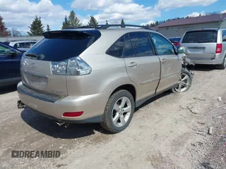 2005 Lexus RX 330 with VIN 2T2HA31U25C060700, listed as a IAAI auction lot 41882520 with 163,778 mi miles and . Bid and sale history available at carsss.com. Image 4.