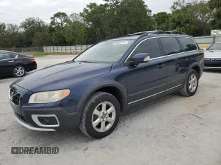 2013 Volvo XC70 3.2L with VIN YV4952BL8D1163522, listed as a Copart auction lot 80933714 with 199,704 mi miles and Salvage Title. Bid and sale history available at DreamBid. Image 1.