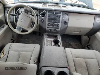 2007 Ford Expedition XLT with VIN 1FMFU16507LA74935, listed as a Copart auction lot 51794395 with 146,906 mi miles and Clean title. Bid and sale history available at DreamBid. Image 8.