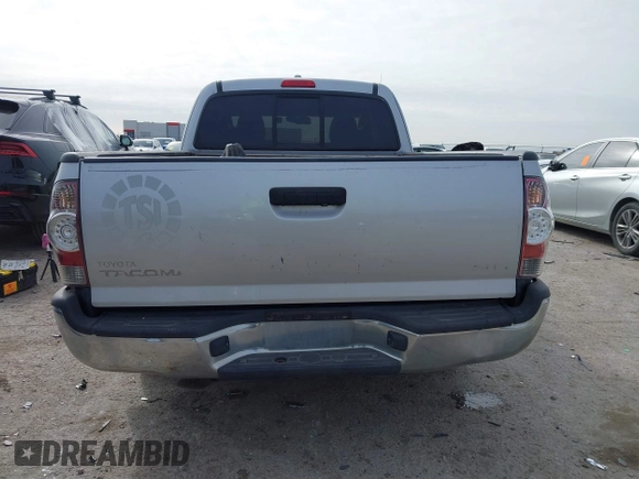 2010 Toyota Tacoma z VIN 5TETX4CN7AZ711543, wystawiony jako IAAI lot #41364581 z przebiegiem 242 820 mil mil oraz . Historia ofert i sprzedaży dostępna na DreamBid. Obrazek 17.
