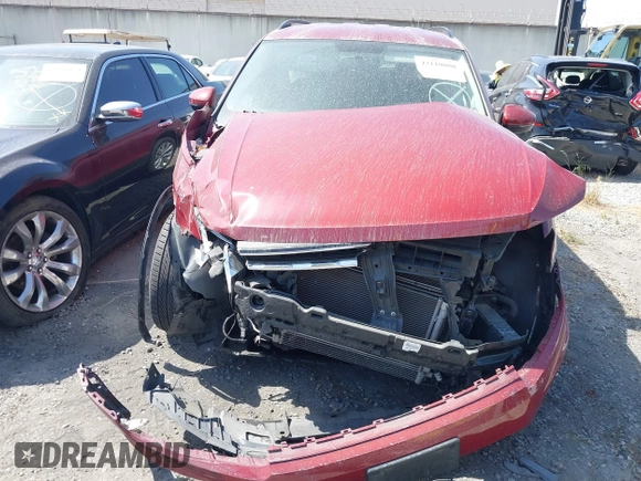 2018 Volkswagen Tiguan S with VIN 3VV1B7AX3JM128705, listed as a IAAI auction lot 42110808 with 60,589 mi miles and . Bid and sale history available at DreamBid. Image 12.
