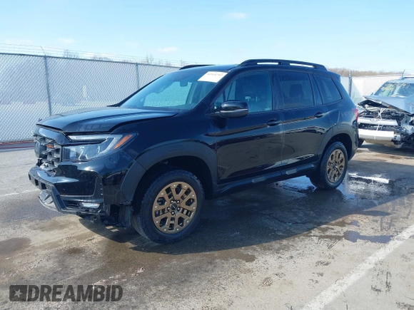 2022 Honda Passport TrailSport z VIN 5FNYF8H63NB015562, wystawiony jako IAAI lot #41914797 z przebiegiem 58 084 mil mil oraz . Historia ofert i sprzedaży dostępna na DreamBid. Obrazek 18.