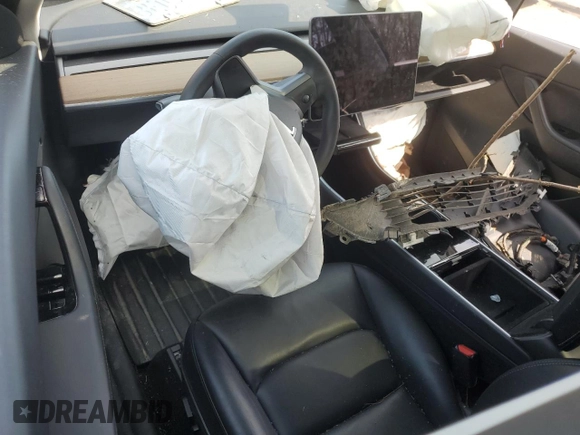 2020 Tesla Model Y Long Range with VIN 5YJYGDEEXLF013726, listed as a Copart auction lot 50289805 with Not Provided miles and Salvage Title. Bid and sale history available at DreamBid. Image 8.