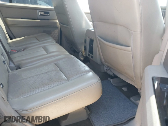 2011 Ford Expedition Limited with VIN 1FMJU1K58BEF14865, listed as a IAAI auction lot 41785270 with 232,492 mi miles. Bid and sale history available at carsss.com. Image 8.