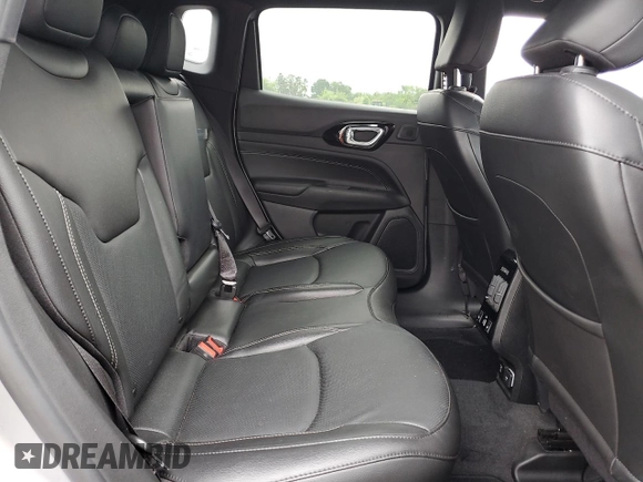 2022 Jeep Compass Limited с VIN 3C4NJDCB4NT157483, выставлен на аукционе Copart как лот 62722915 с пробегом 31 533 миль миль и Списание • Salvage title. История ставок и продаж доступна на DreamBid. Изображение 11.