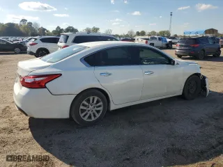2017 Nissan Altima 2.5 S with VIN 1N4AL3AP4HN314473, listed as a Copart auction lot 50314415 with 183,119 mi miles and Salvage Title. Bid and sale history available at carsss.com. Image 3.