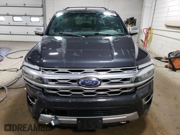 2022 Ford Expedition Platinum with VIN 1FMJU1MTXNEA47383, listed as a Copart auction lot 87005364 with 28,696 mi miles and Salvage title. Bid and sale history available at DreamBid. Image 5.