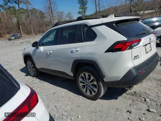 2021 Toyota RAV4 XLE Premium with VIN 2T3C1RFV0MW127432, listed as a IAAI auction lot 41646469 with 28,594 mi miles. Bid and sale history available at carsss.com. Image 14.