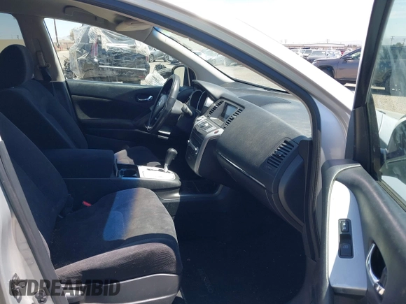 2012 Nissan Murano S z VIN JN8AZ1MUXCW100206, wystawiony jako IAAI lot #42497107 z przebiegiem 172 194 mil mil oraz . Historia ofert i sprzedaży dostępna na DreamBid. Obrazek 5.