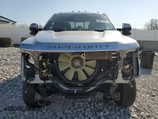 2022 Ford F-350 XL with VIN 1FT8W3BT0NEF02513, listed as a Copart auction lot 48877055 with 53,030 mi miles and Salvage Title. Bid and sale history available at DreamBid. Image 5.
