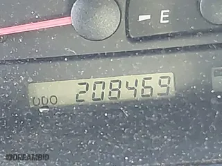2003 Toyota Camry LE with VIN 4T1BE30K53U649007, listed as a IAAI auction lot 41030219 with 208,469 mi miles. Bid and sale history available at carsss.com. Image 15.