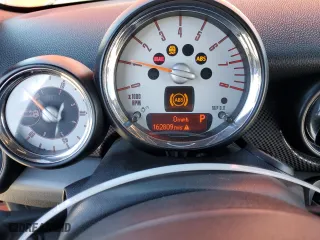 2011 MINI Cooper Convertible s with VIN WMWZP3C59BTX83202, listed as a Copart auction lot 47138535 with 162,809 mi miles and Salvage Title. Bid and sale history available at carsss.com. Image 9.