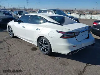 2021 Nissan Maxima SV with VIN 1N4AA6CV0MC515568, listed as a IAAI auction lot 41265961 with 1,094 mi miles. Bid and sale history available at carsss.com. Image 3.