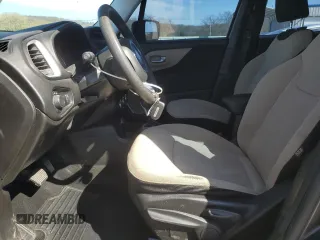 2017 Jeep Renegade Sport z VIN ZACCJAAB3HPF50167, wystawiony jako Copart lot #49672845 z przebiegiem 105 216 mil mil oraz Szkoda całkowita • Salvage title. Historia ofert i sprzedaży dostępna na DreamBid. Obrazek 7.