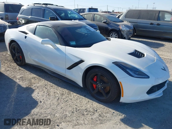 2015 Chevrolet Corvette 1LT z VIN 1G1YB2D72F5124033, wystawiony jako IAAI lot #41396693 z przebiegiem 26 056 mil mil oraz . Historia ofert i sprzedaży dostępna na DreamBid. Obrazek 1.