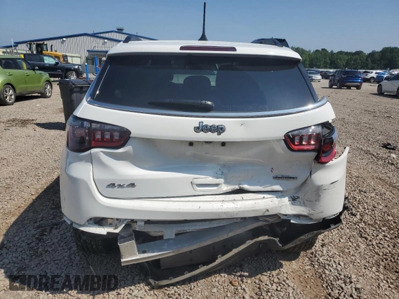2022 Jeep Compass Latitude z VIN 3C4NJDBB7NT124382, wystawiony jako Copart lot #65059445 z przebiegiem 26 398 mil mil oraz Szkoda całkowita • Salvage title. Historia ofert i sprzedaży dostępna na DreamBid. Obrazek 6.