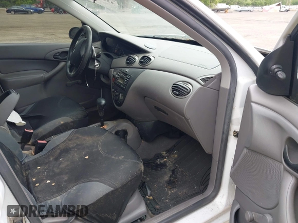 2002 Ford Focus LX with VIN 1FAFP33P42W350981, listed as a IAAI auction lot 42245449 with Not Provided miles and . Bid and sale history available at DreamBid. Image 5.