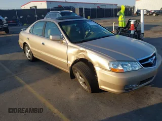 2002 Acura TL with VIN 19UUA566X2A033500, listed as a IAAI auction lot 41787954 with 251,513 mi miles. Bid and sale history available at carsss.com. Image 1.