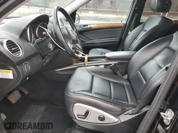 2009 Mercedes-Benz M 3.5L with VIN 4JGBB56E89A524440, listed as a Copart auction lot 43082805 with 185,084 mi miles and Salvage Title. Bid and sale history available at carsss.com. Image 7.