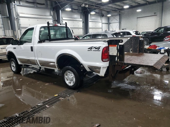 2000 Ford F-350 XL with VIN 1FTSF31S7YEE27506, listed as a Copart auction lot 45868425 with 35,736 mi miles and Salvage Title. Bid and sale history available at DreamBid. Image 2.