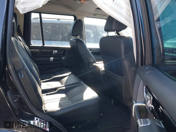 2012 Land Rover LR4 HSE with VIN SALAG2D40CA646025, listed as a IAAI auction lot 41649185 with 106,029 mi miles and . Bid and sale history available at DreamBid. Image 8.