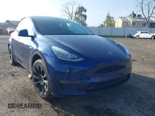 2020 Tesla Model Y Long Range with VIN 5YJYGDEF6LF000545, listed as a IAAI auction lot 40979956 with 91,667 mi miles and . Bid and sale history available at DreamBid. Image 1.