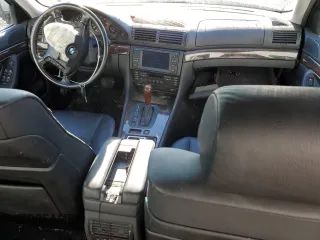 2001 BMW 7 Series 740iL with VIN WBAGH83491DP25351, listed as a Copart auction lot 46462335 with 0 mi miles and Salvage Title. Bid and sale history available at carsss.com. Image 8.
