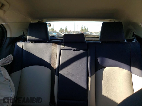 2020 Lexus UX with VIN JTHP9JBH4L2021390, listed as a Copart auction lot 40496333 with 20,694 mi miles. Bid and sale history available at carsss.com. Image 10.