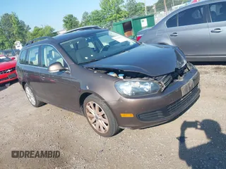 2011 Volkswagen Jetta SE with VIN 3VWPX7AJ1BM707454, listed as a IAAI auction lot 42166182 with 86,023 mi miles and . Bid and sale history available at DreamBid. Image 1.