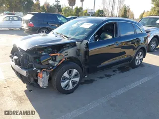 2018 Kia Niro Plug-In Hybrid EX with VIN KNDCD3LD8J5180401, listed as a IAAI auction lot 41295685 with 400,621 mi miles. Bid and sale history available at carsss.com. Image 18.