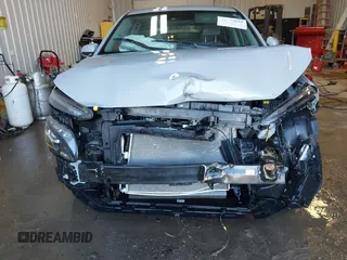 2022 Hyundai Kona SE with VIN KM8K2CAB2NU759376, listed as a IAAI auction lot 41645652 with 34,729 mi miles. Bid and sale history available at carsss.com. Image 6.