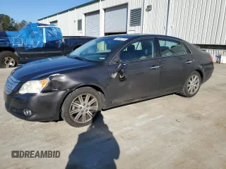 2008 Toyota Avalon XL z VIN 4T1BK36B68U296316, wystawiony jako Copart lot #43240775 z przebiegiem 174 726 mil mil oraz Szkoda całkowita • Salvage title. Historia ofert i sprzedaży dostępna na DreamBid. Obrazek 1.