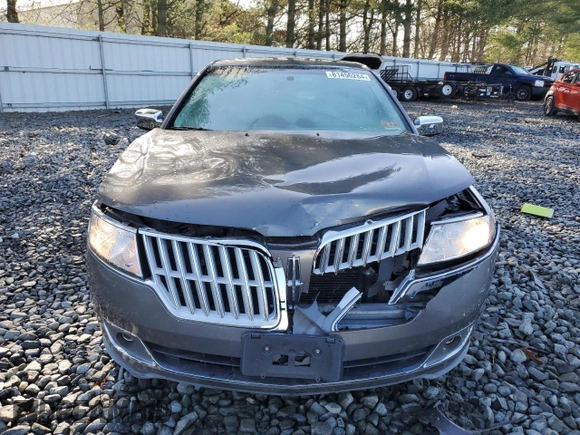 2012 Lincoln MKZ with VIN 3LNHL2JC7CR810031, listed as a Copart auction lot 81456284 with 54,328 mi miles and Salvage Title. Bid and sale history available at DreamBid. Image 5.