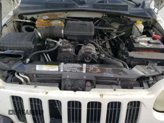 2002 Jeep Liberty Sport with VIN 1J4GL48K92W351230, listed as a Copart auction lot 51274195 with 211,716 mi miles and Salvage Title. Bid and sale history available at carsss.com. Image 12.