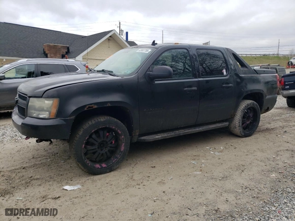 2010 Chevrolet Avalanche LS with VIN 3GNVKEE07AG168082, listed as a Copart auction lot 52807795 with 243,077 mi miles and Clean Title. Bid and sale history available at carsss.com. Image 1.