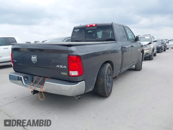 2017 Ram 1500 SLT z VIN 1C6RR7GG3HS663434, wystawiony jako IAAI lot #41696570 z przebiegiem 146 221 mil mil oraz . Historia ofert i sprzedaży dostępna na DreamBid. Obrazek 4.