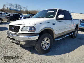 2003 Ford F-150 XLT with VIN 1FTRW08LX3KB16271, listed as a Copart auction lot 49001145 with 281,258 mi miles and Salvage Title. Bid and sale history available at carsss.com. Image 1.