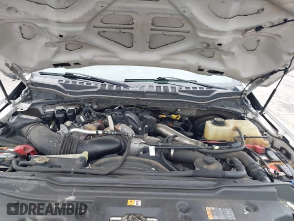 2019 Ford F-350 Platinum with VIN 1FT7W3BT4KED68113, listed as a IAAI auction lot 42420899 with 240,939 mi miles and . Bid and sale history available at DreamBid. Image 10.