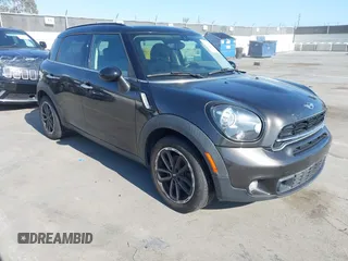 2015 MINI Countryman S z VIN WMWZC3C55FWT01471, wystawiony jako IAAI lot #42315283 z przebiegiem 93 206 mil mil oraz . Historia ofert i sprzedaży dostępna na DreamBid. Obrazek 1.