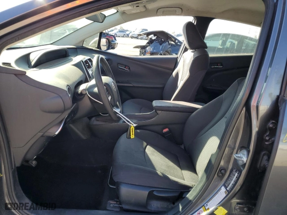 2016 Toyota Prius Two with VIN JTDKBRFU7G3022068, listed as a Copart auction lot 52965785 with 117,788 mi miles and Salvage Title. Bid and sale history available at carsss.com. Image 7.
