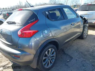 2012 Nissan Juke SL with VIN JN8AF5MR5CT105245, listed as a IAAI auction lot 41432018 with 92,507 mi miles. Bid and sale history available at carsss.com. Image 4.