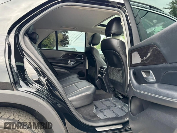 2020 Mercedes-Benz GLE 350 with VIN 4JGFB4KB5LA013606, listed as a Copart auction lot 63201275 with 124,359 mi miles and Clean title. Bid and sale history available at DreamBid. Image 6.