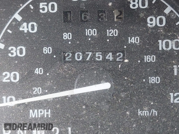 2000 Ford Explorer XLT with VIN 1FMZU63E8YZA21820, listed as a IAAI auction lot 42619468 with 207,542 mi miles and . Bid and sale history available at DreamBid. Image 7.