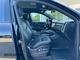 2021 Porsche Cayenne with VIN WP1BA2AY1MDA41949, listed as a Copart auction lot 65294325 with 109,343 mi miles and Clean title. Bid and sale history available at DreamBid. Image 5.