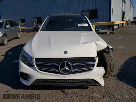 2019 Mercedes-Benz GLC with VIN WDC0G4KBXKV188222, listed as a Copart auction lot 67868642 with 19,369 mi miles. Bid and sale history available at carsss.com. Image 5.