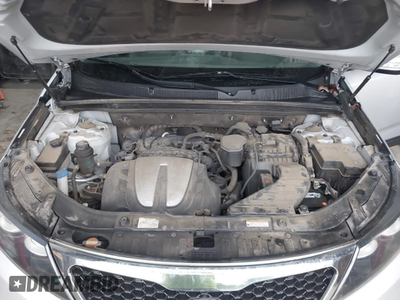 2013 Kia Sorento EX with VIN 5XYKU4A20DG313084, listed as a IAAI auction lot 41976552 with 168,397 mi miles and . Bid and sale history available at carsss.com. Image 10.